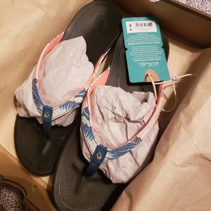 Olukai Ho'Opio flip flops